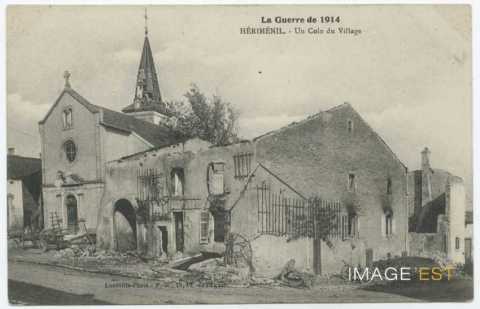 Église et maisons en ruine (Hériménil)